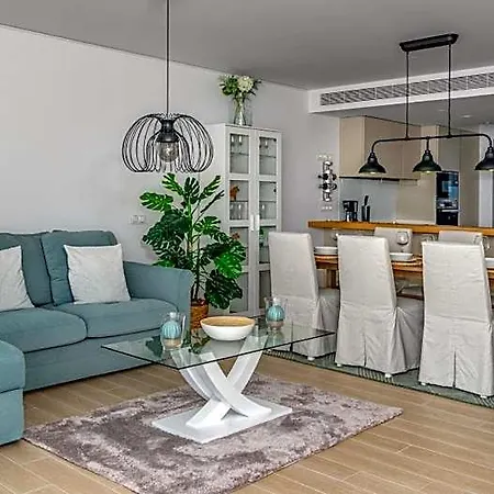 Seaview In The Wave Ref 02 Fuengirola