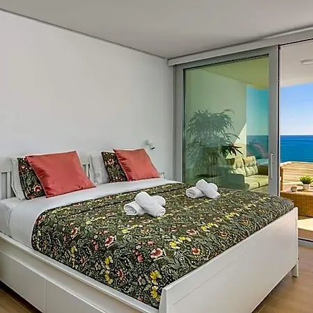 Seaview In The Wave Ref 02 3*