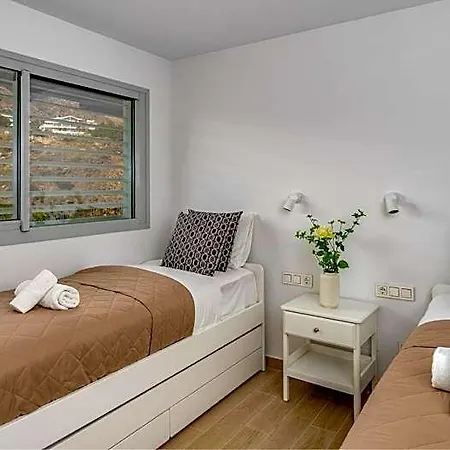 Seaview In The Wave Ref 02 Hotel 3*